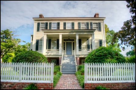 HOUSE TOUR